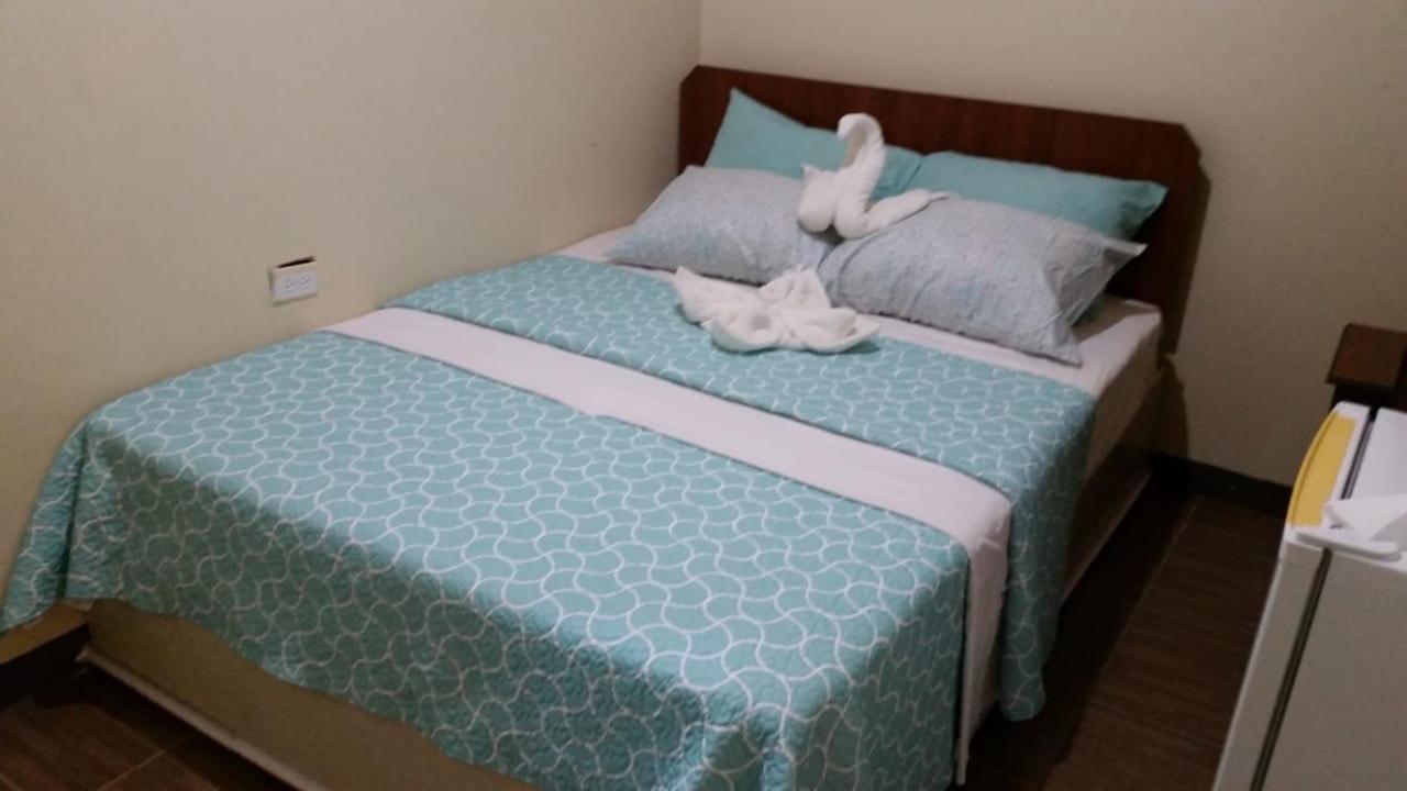Studio 27 Inn Piarco Ngoại thất bức ảnh