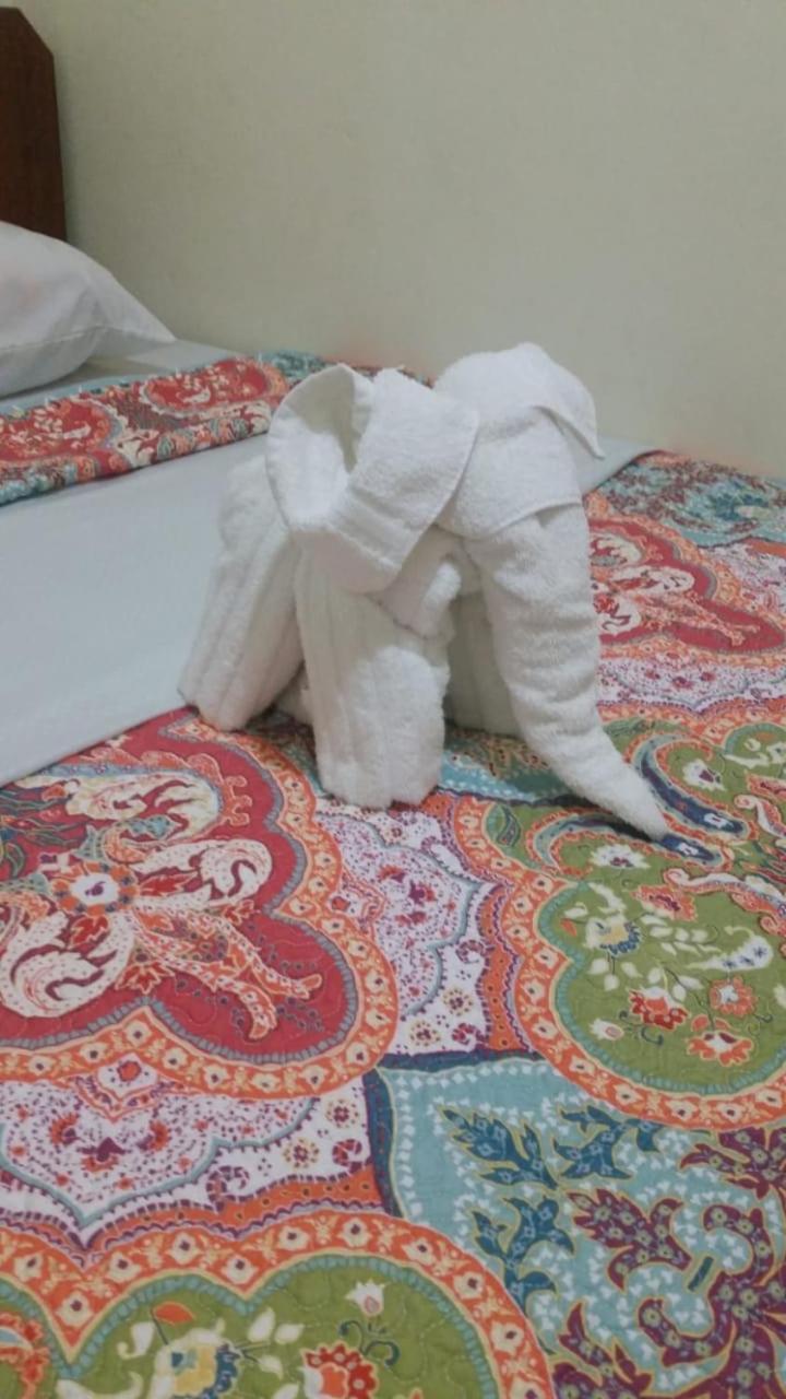 Studio 27 Inn Piarco Ngoại thất bức ảnh